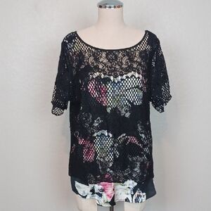 White House Black Market Lace Women's Top